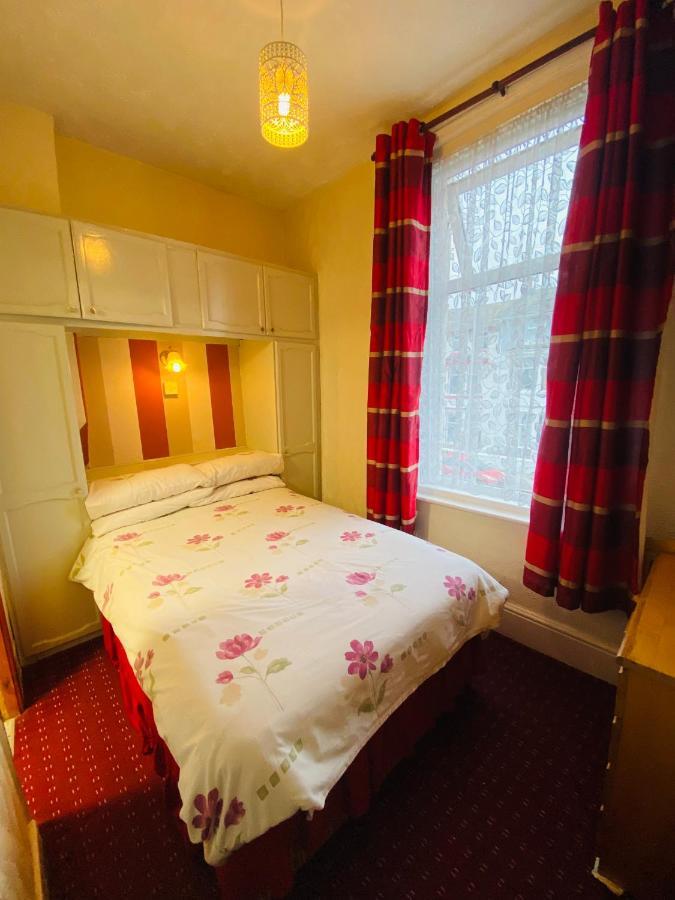 Delamere Hotel 블랙풀 외부 사진
