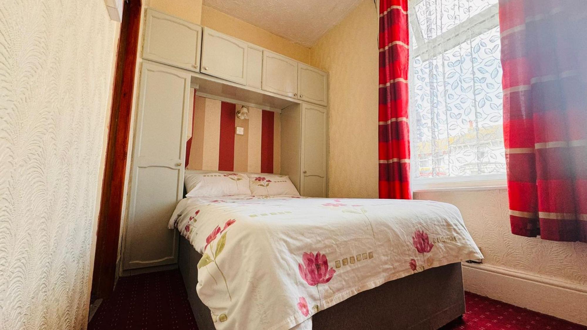 Delamere Hotel 블랙풀 외부 사진