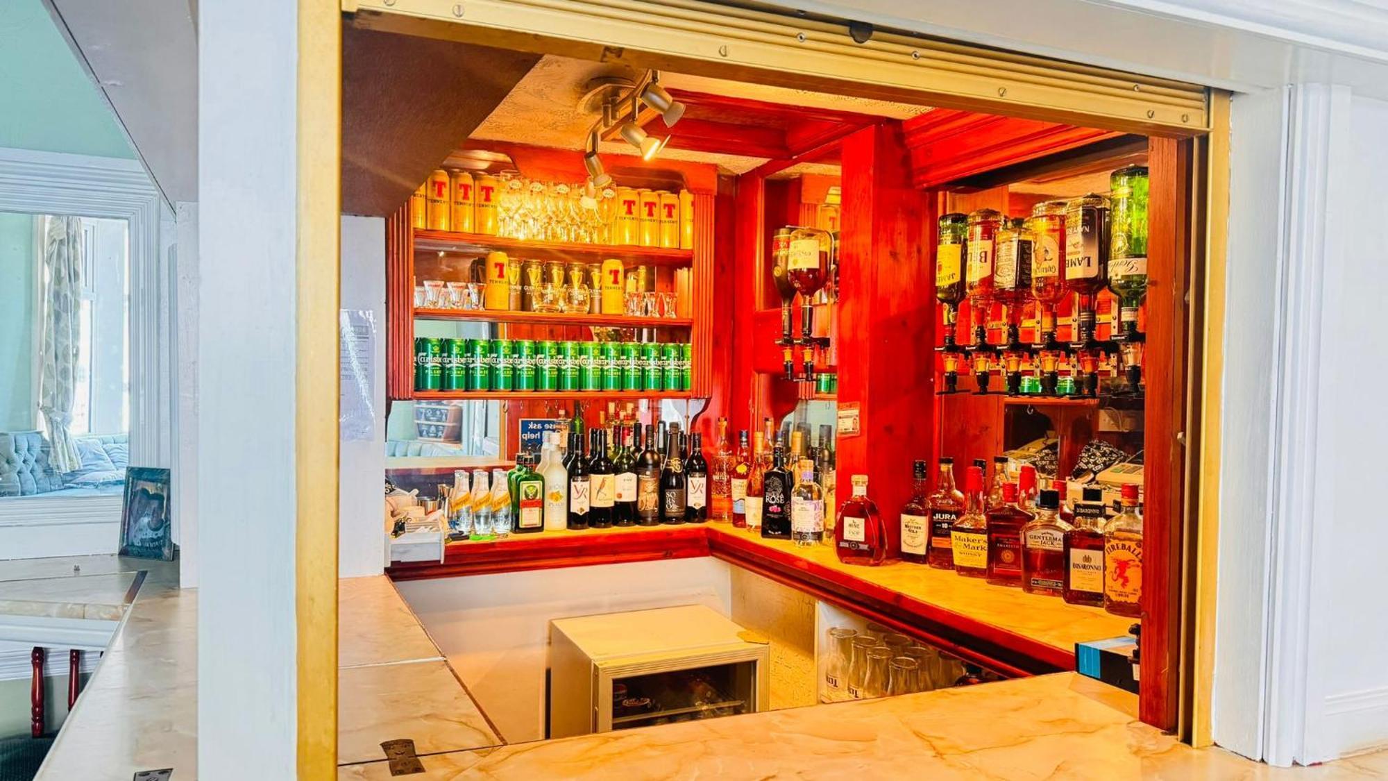 Delamere Hotel 블랙풀 외부 사진
