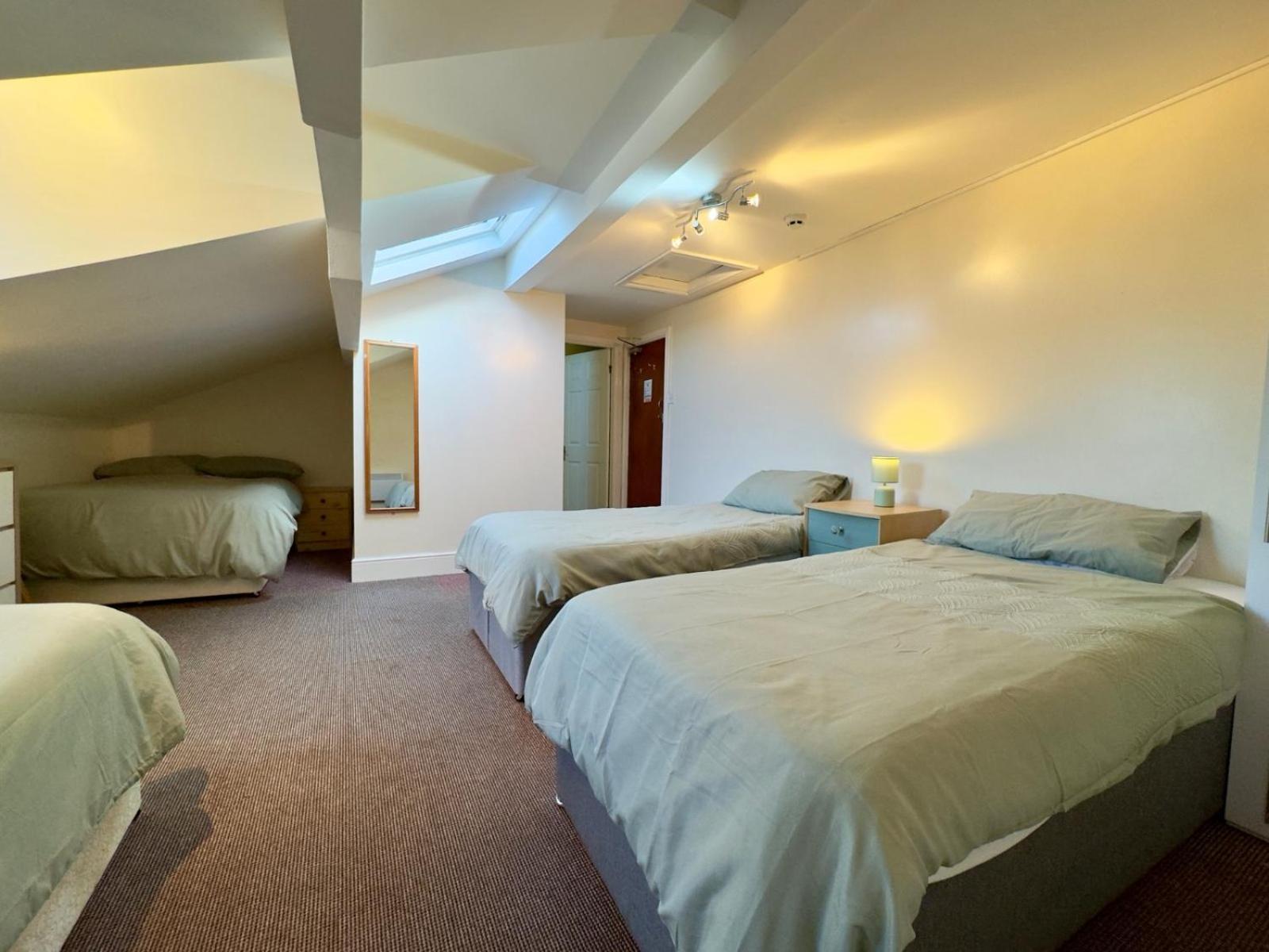 Delamere Hotel 블랙풀 외부 사진